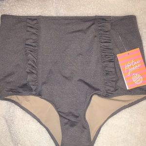 KORTNI JEANE BOTTOMS